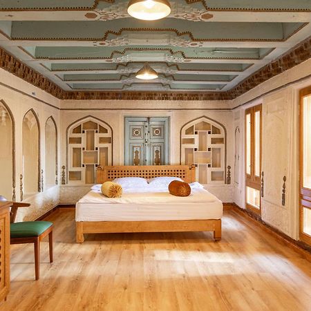 Duston Boutique XIX Century Rooms 布哈拉 外观 照片