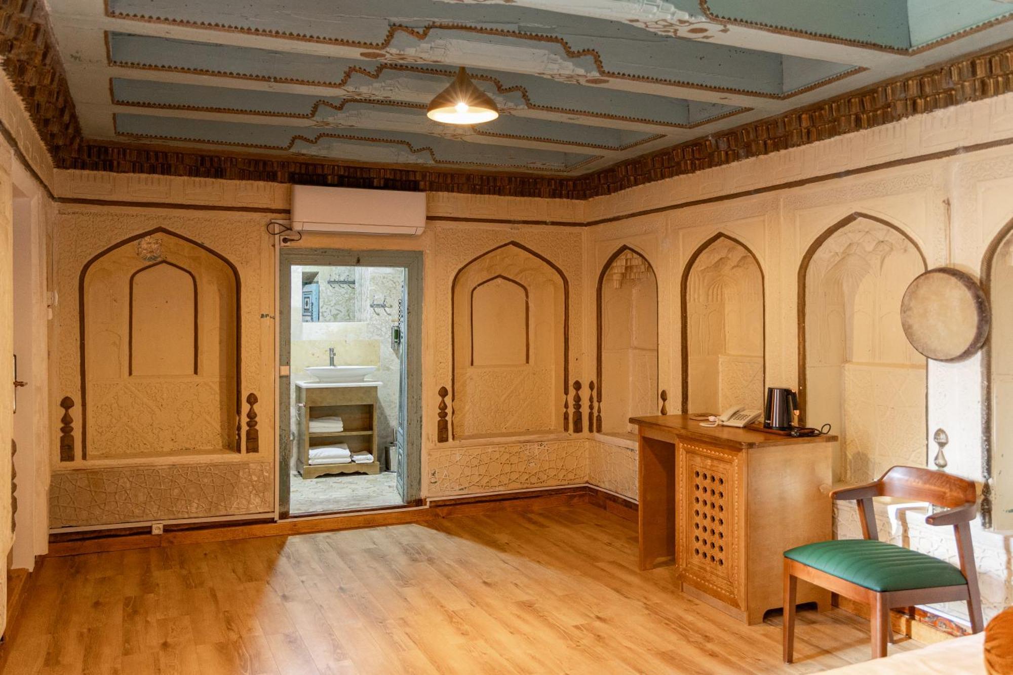 Duston Boutique XIX Century Rooms 布哈拉 外观 照片