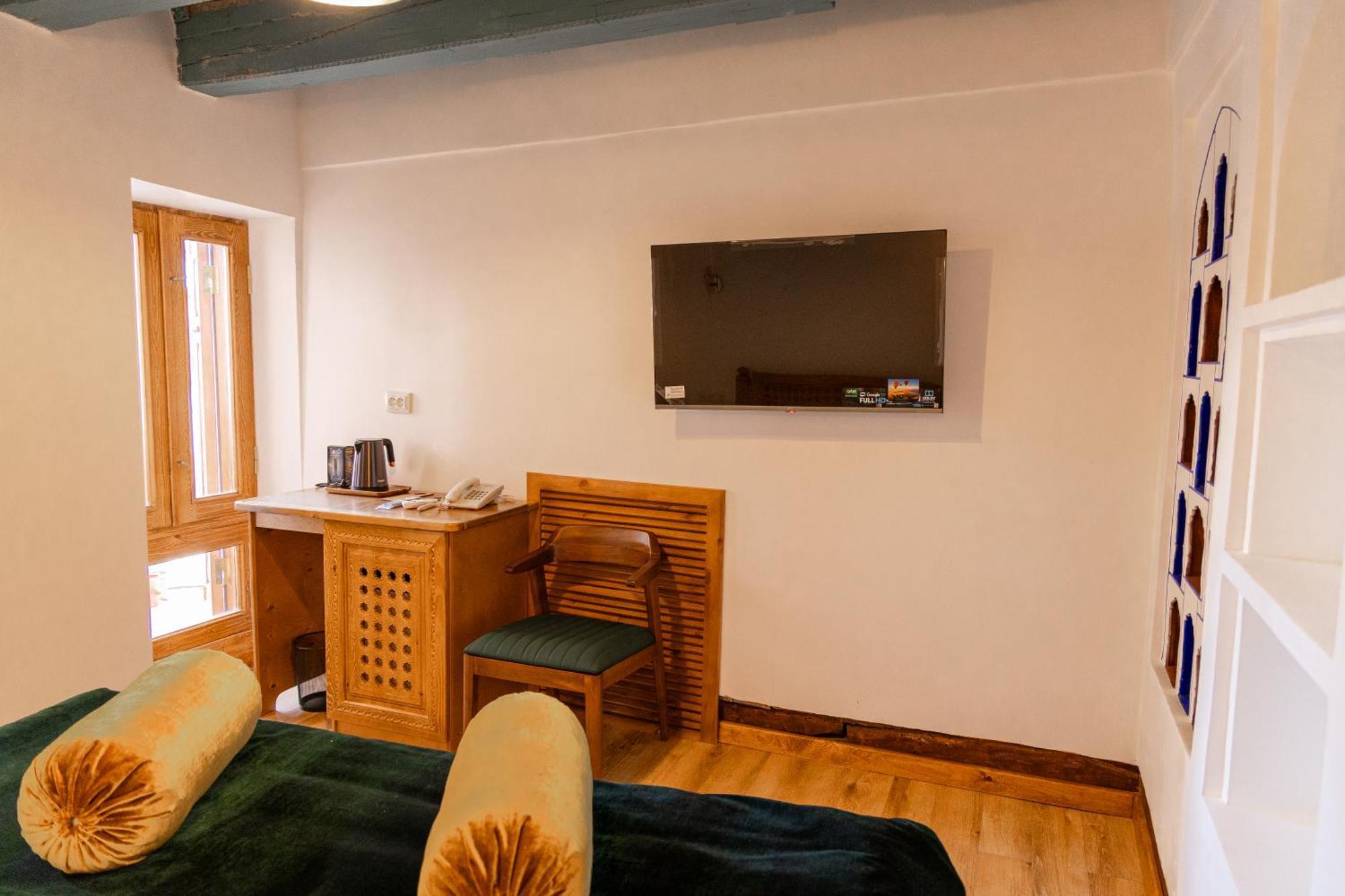 Duston Boutique XIX Century Rooms 布哈拉 外观 照片