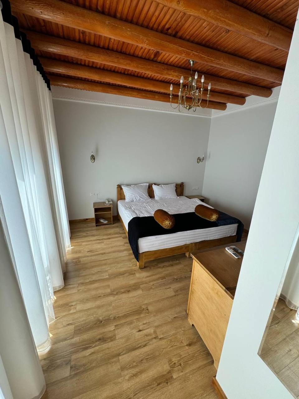 Duston Boutique XIX Century Rooms 布哈拉 外观 照片