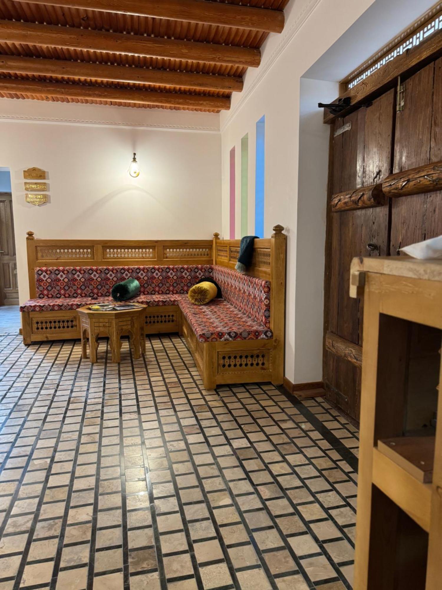 Duston Boutique XIX Century Rooms 布哈拉 外观 照片
